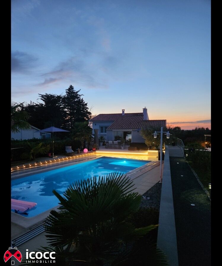 Maison 7 pièces 136 m² · à Saint-Michel-en-l'Herm · 136 m² · 418 000 €